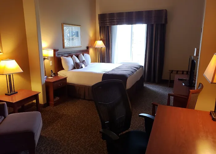Wingate By Wyndham - Edmonton West