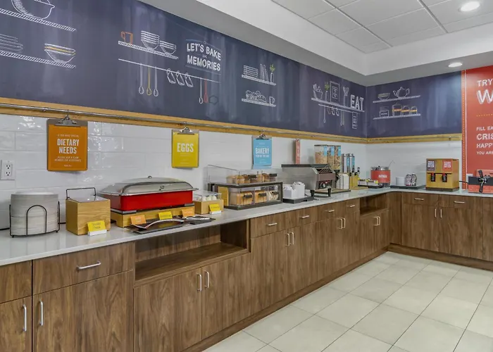 Hampton Inn & Suites Edmonton/West
